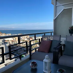 Totalmente Reformado Con Piscina Y Jardines Al Lado De La Playa De La Carihuela Apartamento Torremolinos